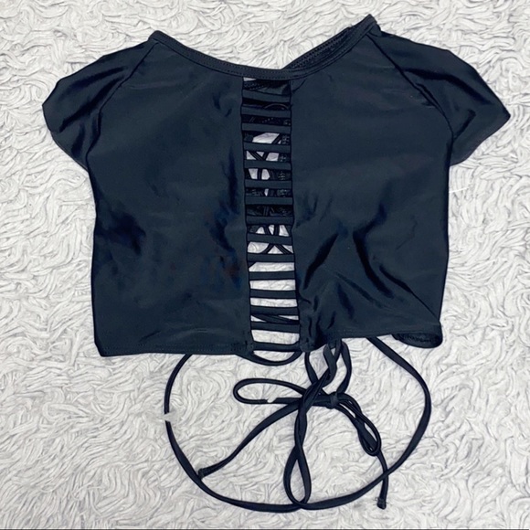 Express Bikini Top Black Strappy Cutout Swimsuit Crop XS S New - Picture 3 of 5